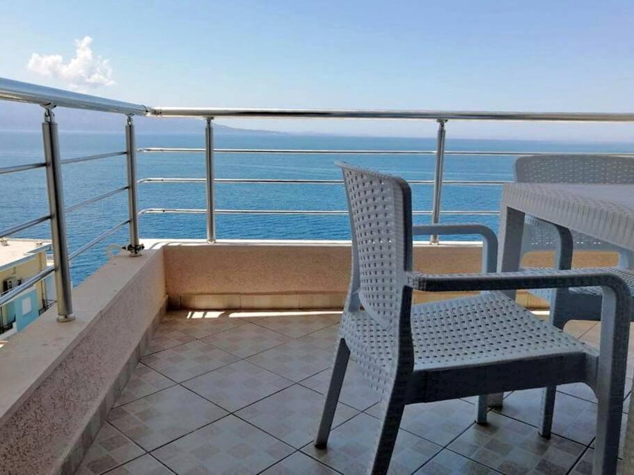 Bilal Golemi Sea View Apartment Sarandë Eksteriør billede