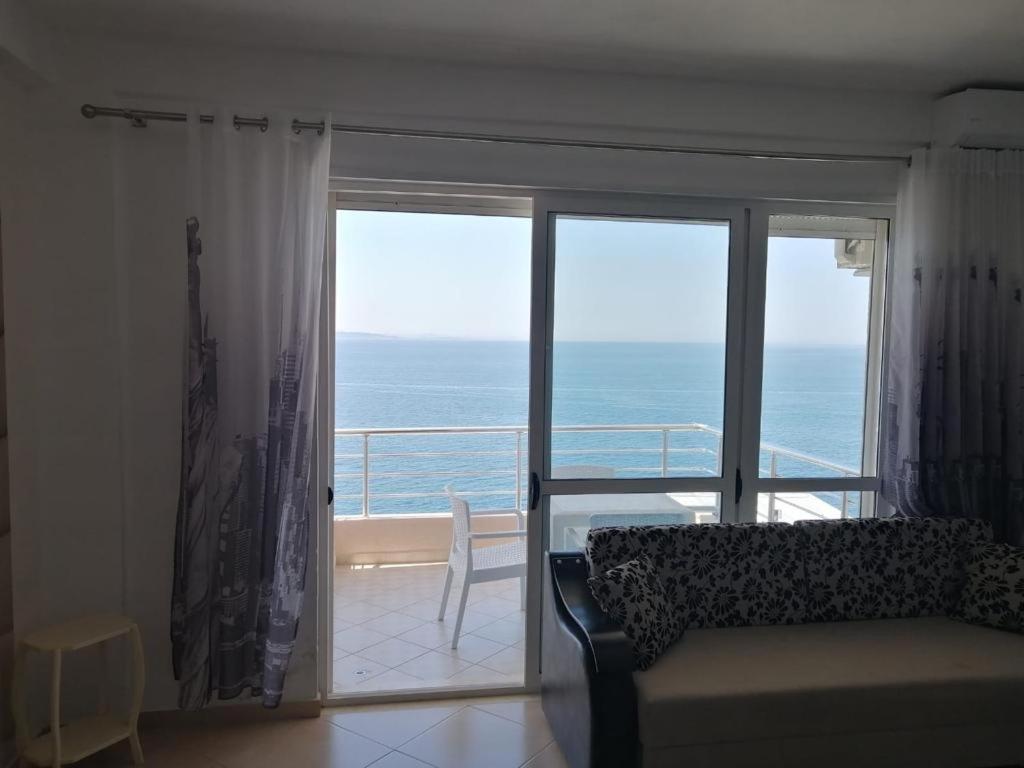 Bilal Golemi Sea View Apartment Sarandë Eksteriør billede